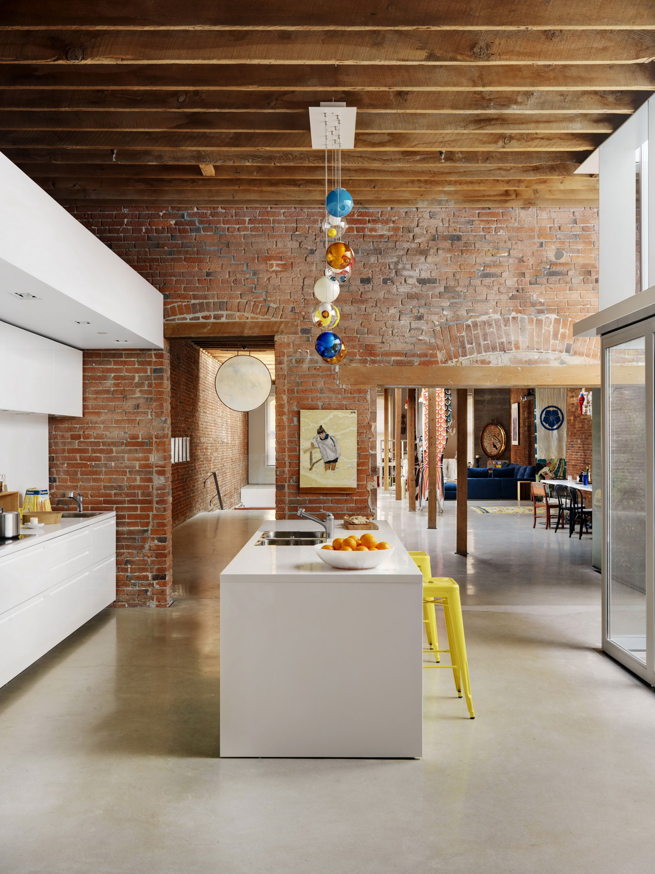 46 Water Street Heritage Building / Omer Arbel (4)