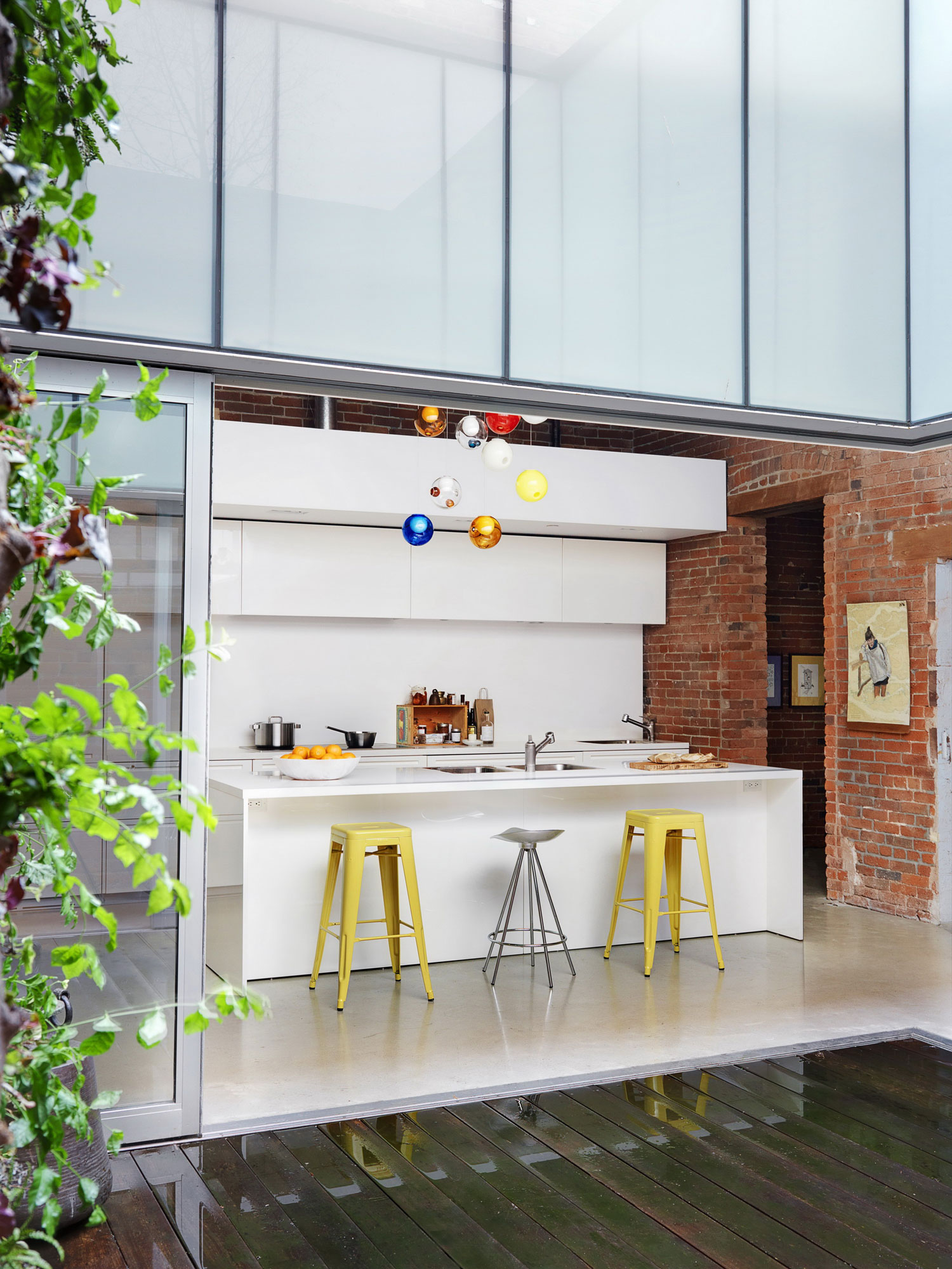 46 Water Street Heritage Building / Omer Arbel (3)