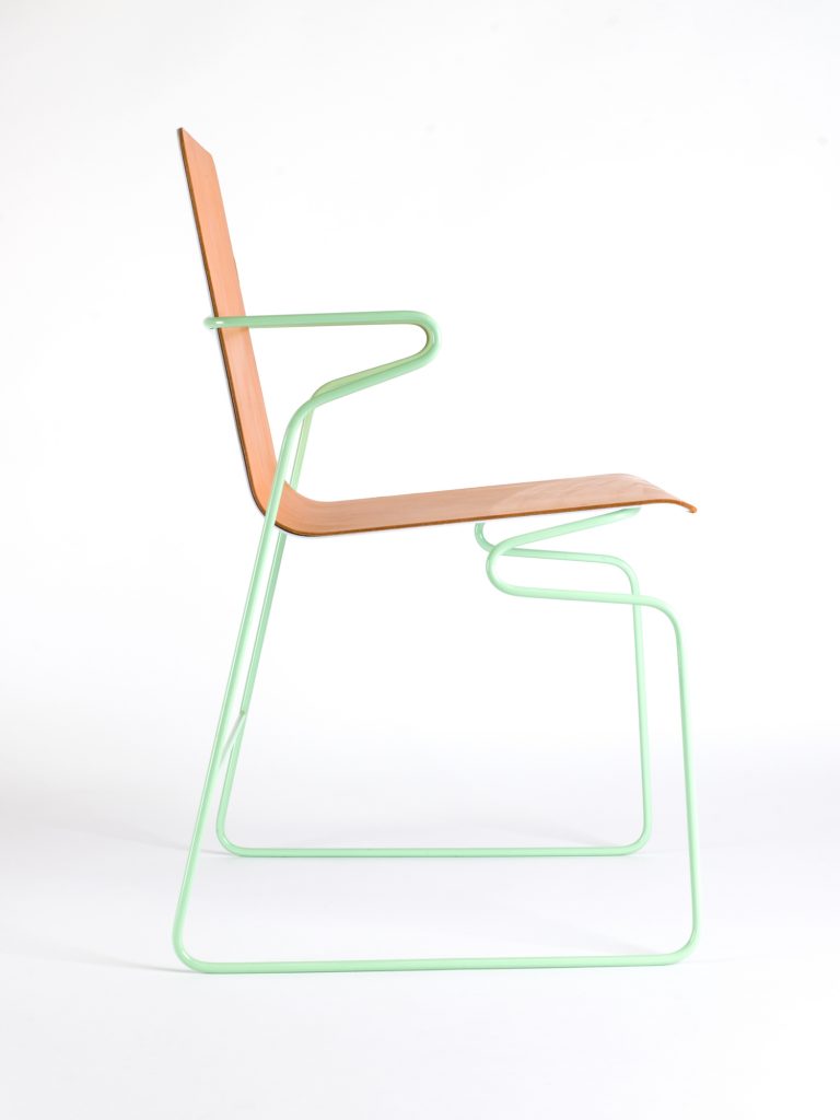 Bender Chair / Frederik Kurzweg Design Studio