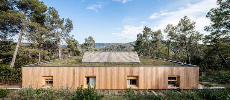 Casa LLP / Alventosa Morell