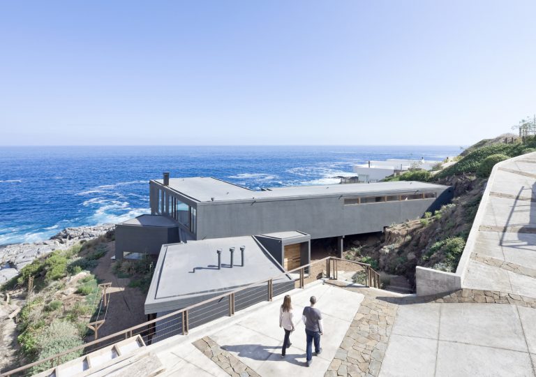 Catch The Views House / LAND Arquitectos