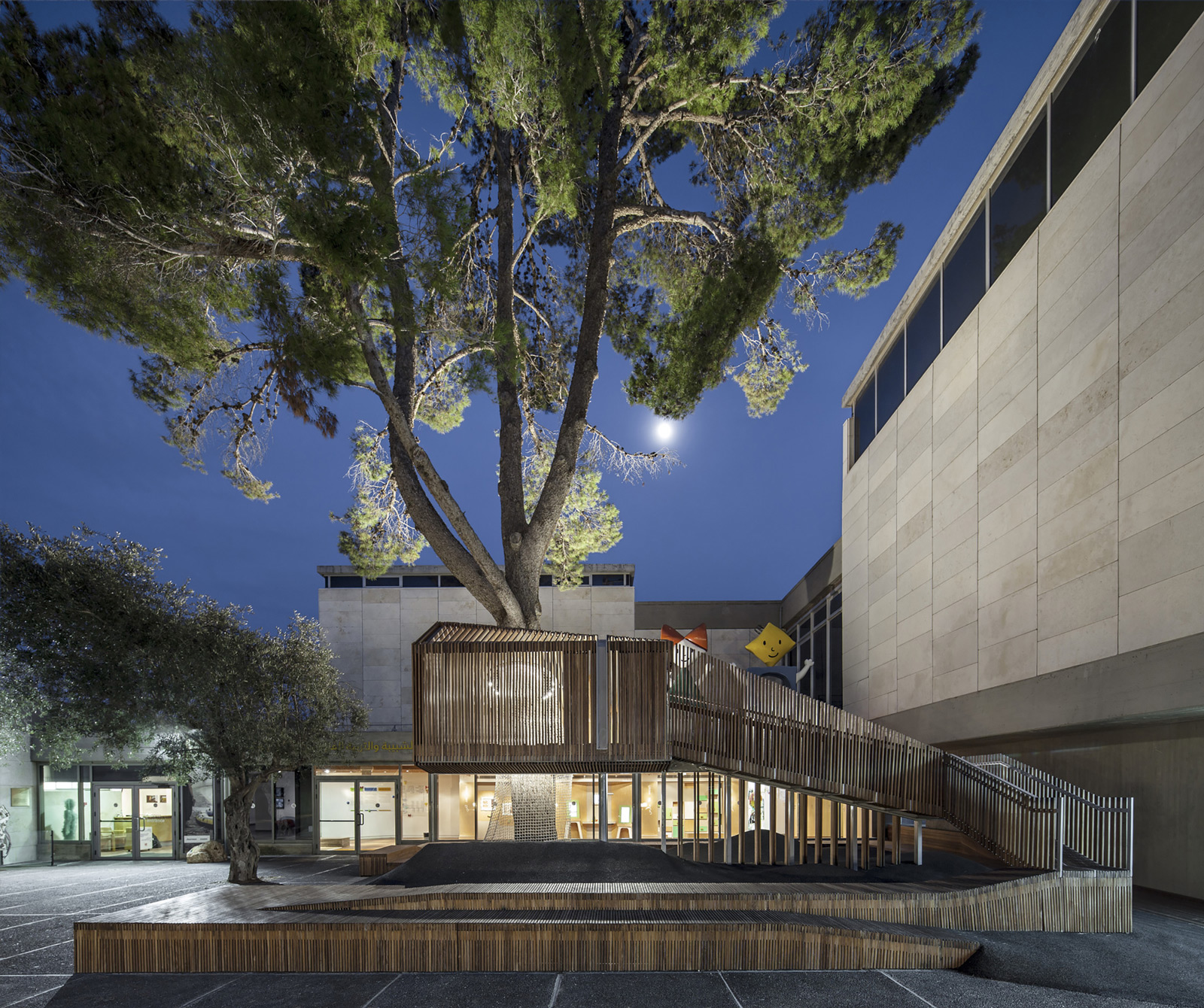 Courtyard of Israel Museum/ Ifat Finkelman + Deborah Warschawski (29)