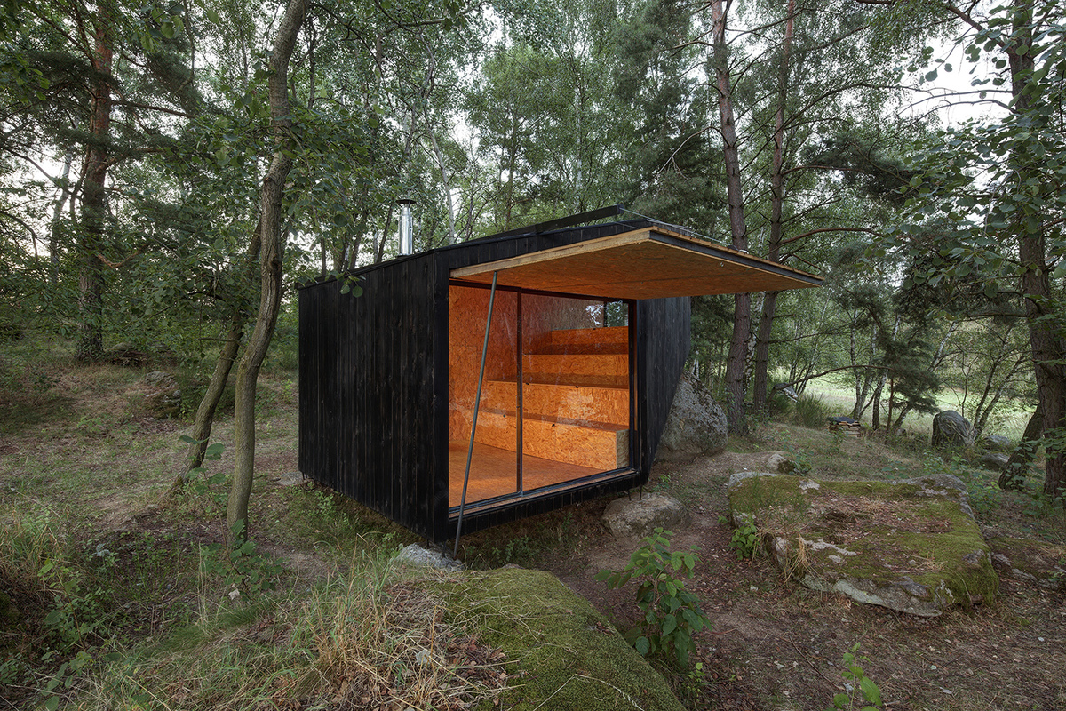 Forest Retreat / Uhlik Architekti (6)
