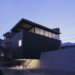 House in Miyake / Hidetaka Nakahara Architects & Yoshio Ohno Architects