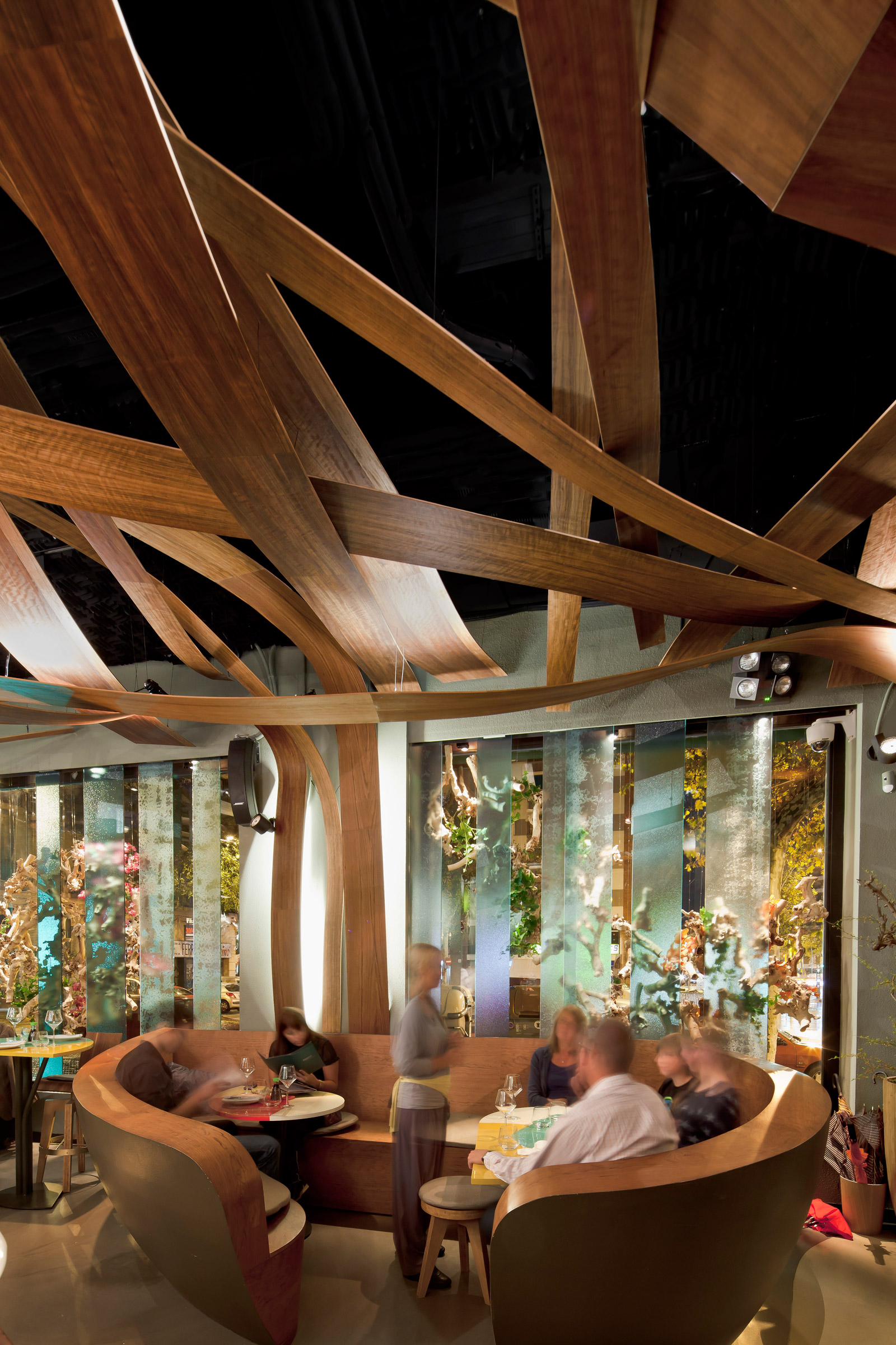 Ikibana Restaurant Lounge / El Equipo Creativo
