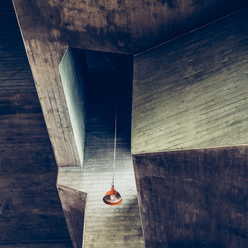 Inside Concrete Cross / Florian Mueller (7)