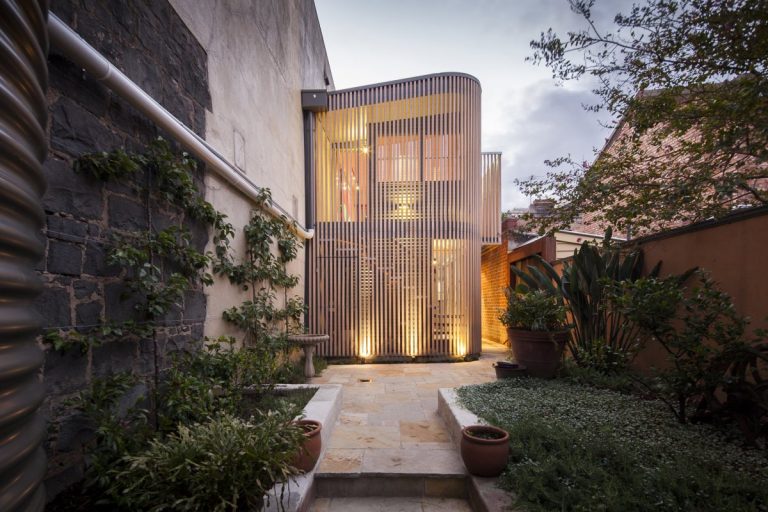 Little Gore Street Studio / Tim Spicer Architects