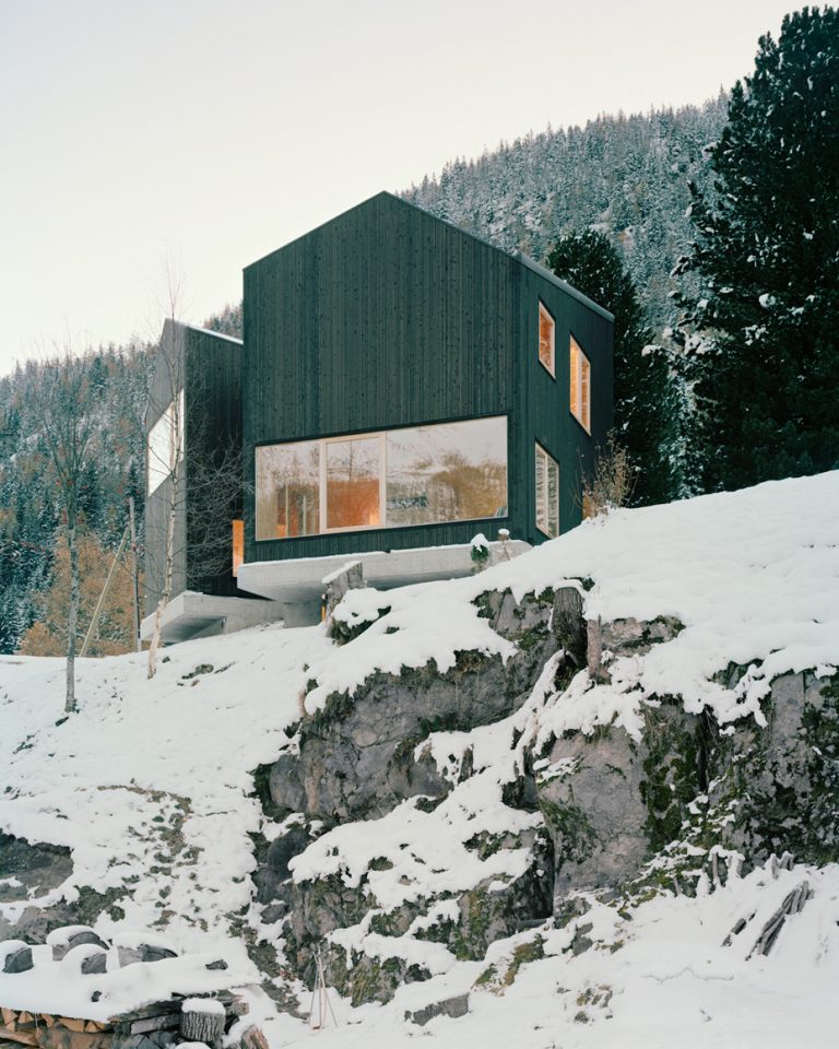 Maison aux Jeurs / Lacroix – Chessex Architectes