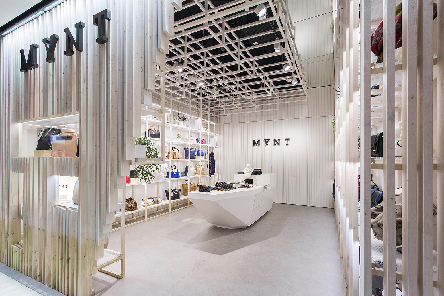 Mynt Flagship Store / Dear Design (10)