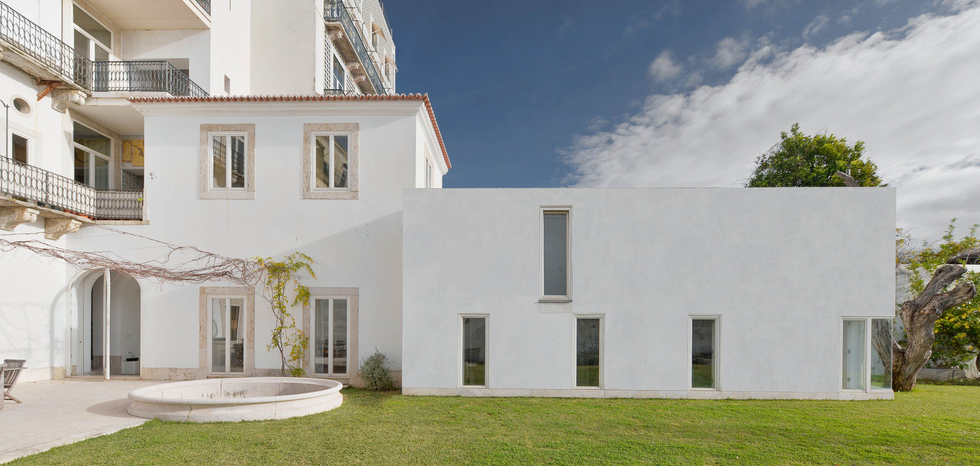 S. Mamede House / Aires Mateus (34)