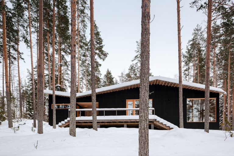 Villa Kettukallio / Playa Architects