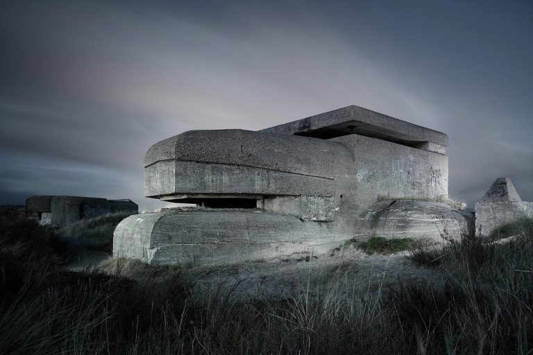 WW2 Bunkers / Jonathan Andrew