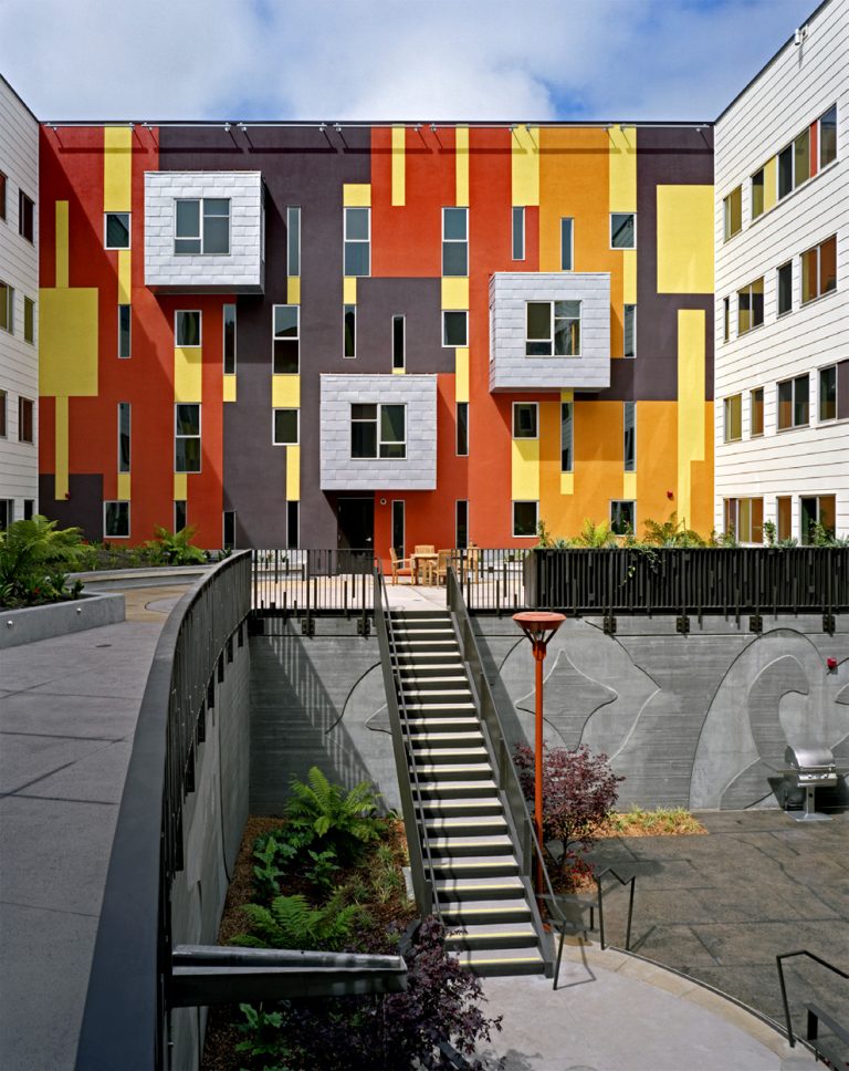 Armstrong Senior Housing / David Baker + Partners