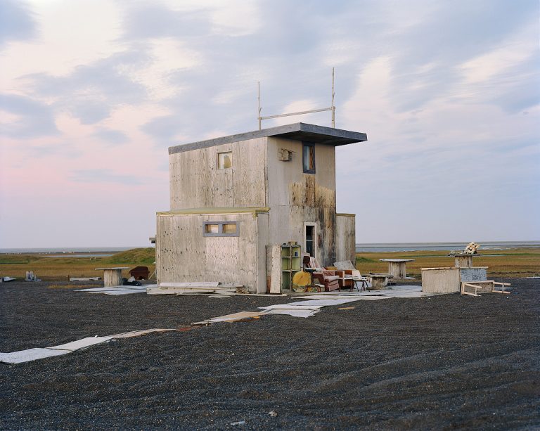 Barrow Cabins / Eirik Johnson