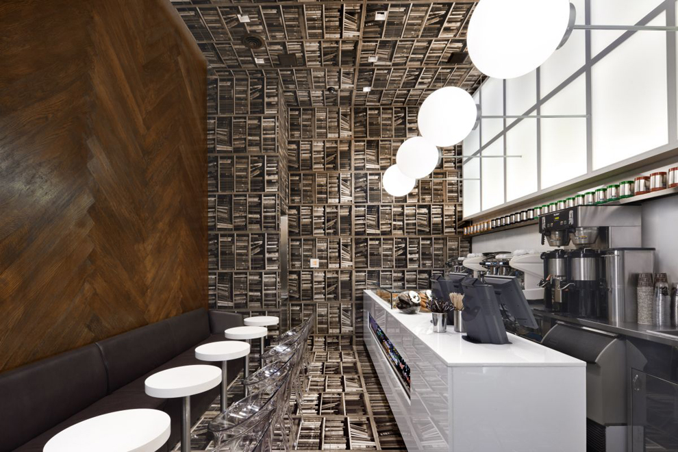 Nemaworkshop a conçu le design d'intérieur de D'espresso, un petit café à New-York.