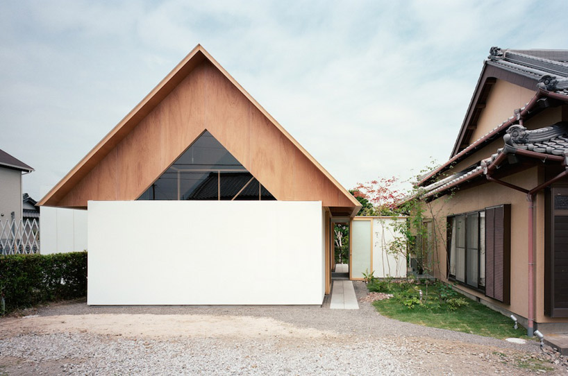 Koya No Sumika / Ma Style Architects