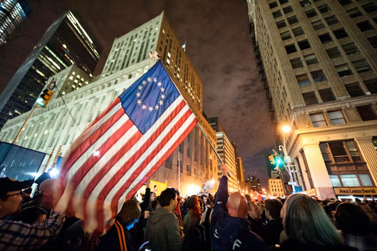 Occupy City / Navid Baraty