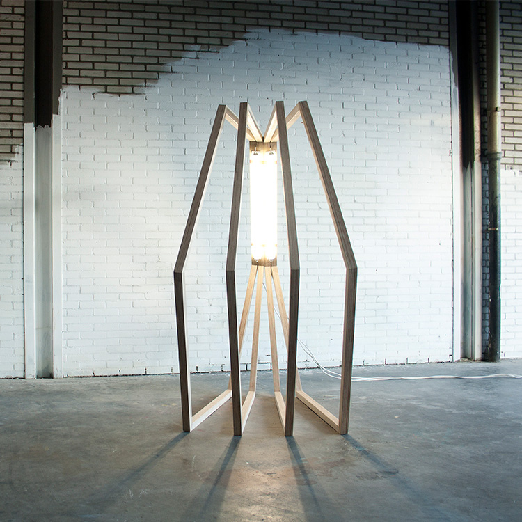 New Approach Light / Jorge Penades