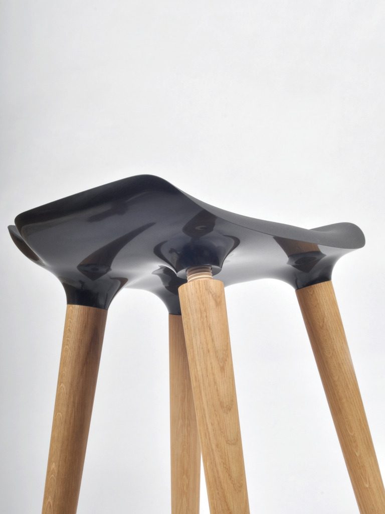 Pilot Stool / Quinze & Milan