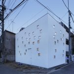 RoomRoom House / Takeshi Hosaka Architects