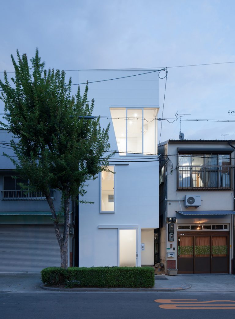 Maison à Tamatsu / Ido, Kenji Architectural Studio