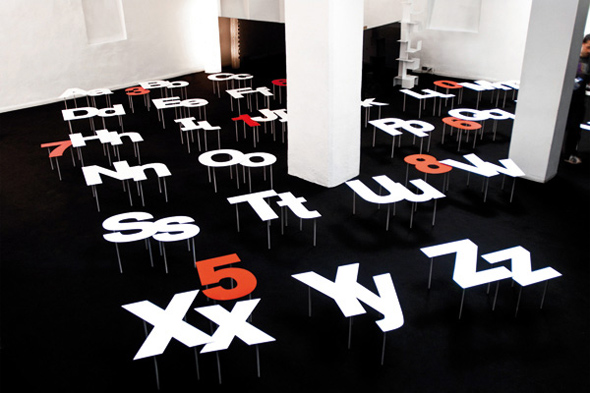 typography_tables_alessandro_canepa_7.jpg