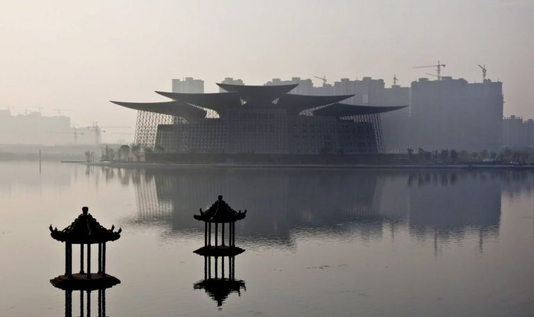 Grand Théâtre de Wuxi / PES Architects