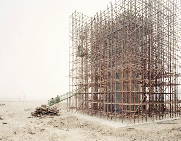 Chinese Desert / Zhang Kechun